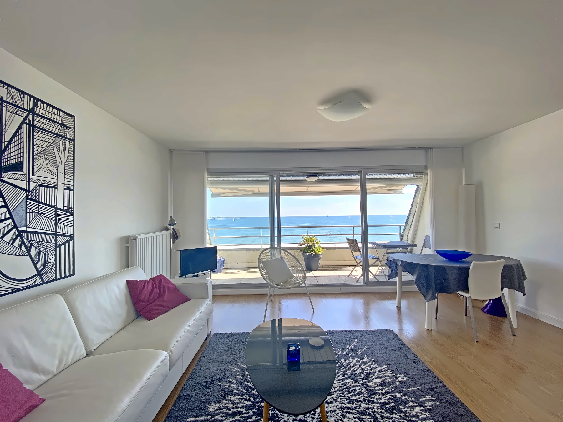 RÉF 193 Larmor-Plage appartement T1bis pleine vue mer